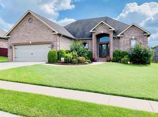 6130 Remington Dr, Bryant, AR 72022