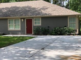 5610 Highline Dr, Montgomery, TX 77316