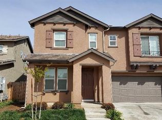 7352 E Robinson Ave, Fresno, CA