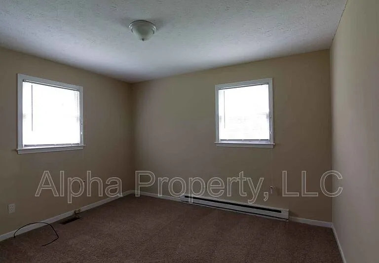 107 Vesta Dr — Photo 9