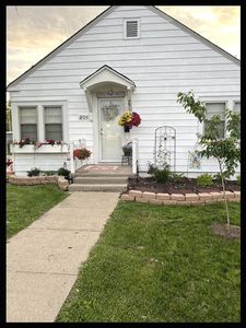 201 N Wentz St, Macon, MO, 63552