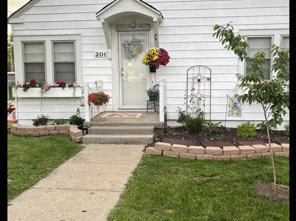 201 N Wentz St, Macon, MO 63552