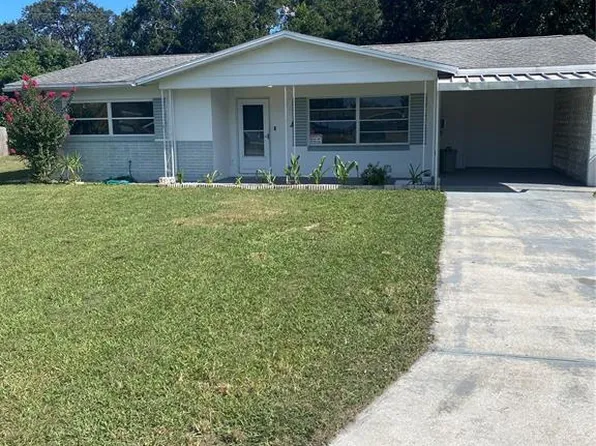 9 James Ct, Beverly Hills, FL 34465