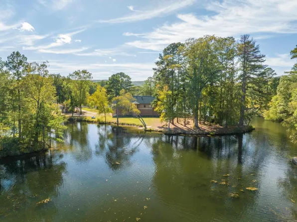 298 Galaxy St, Hot Springs National Park, AR 71913