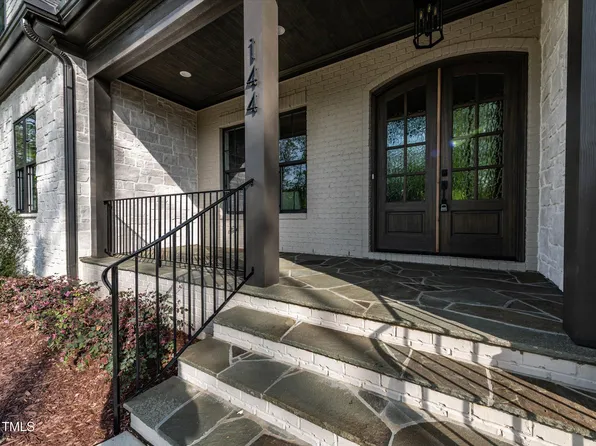 144 Beech Slope Ct, Chapel Hill, NC 27517
