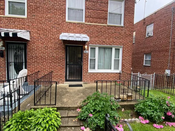 662 Jefferson St NE, Washington, DC 20011
