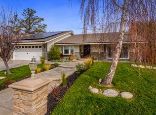 3084 E Sierra Dr, Thousand Oaks, CA 91362