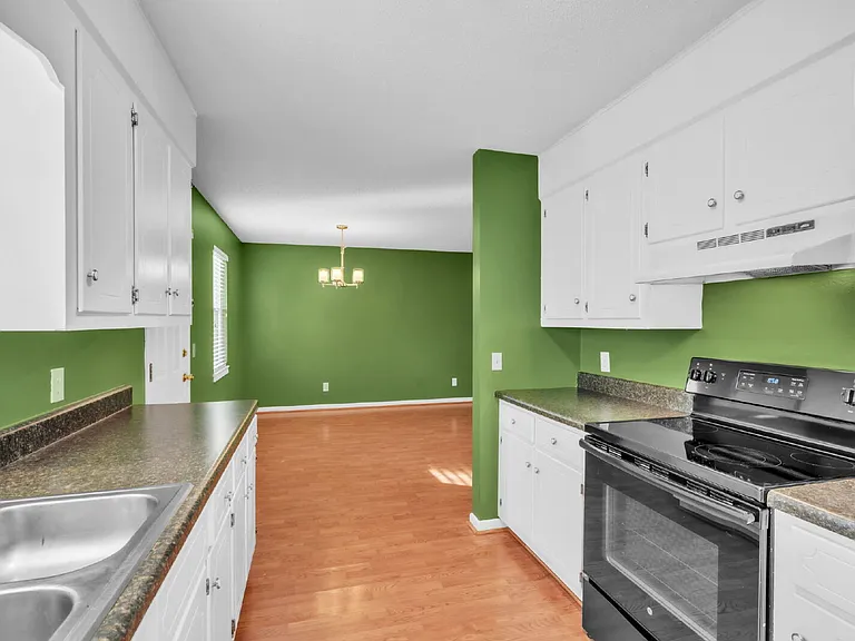 18 Genesis Ct #A — Photo 11