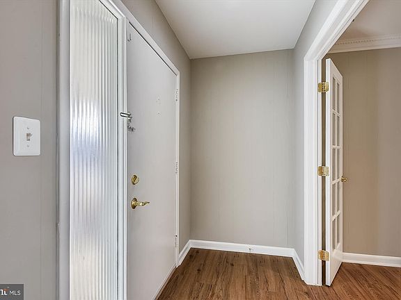 3rd image of 6222 Yosemite Dr