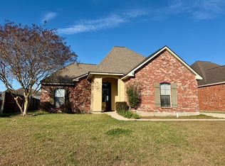 40524 Cross Ridge Ave, Gonzales, LA 70737