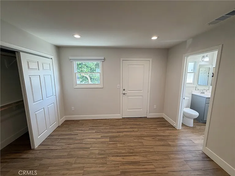 435 N Cypress St #D — Photo 21