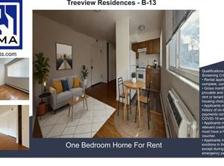 6624 N 5th St #B13, Philadelphia, PA 19126