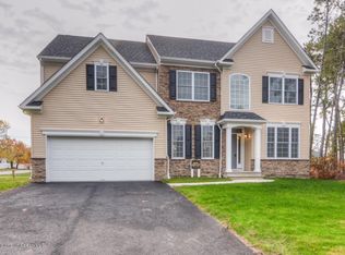 1040 Wellington Ave, Toms River, NJ 08757