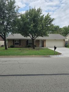 221 Northgate Dr, Waxahachie, TX, 75165