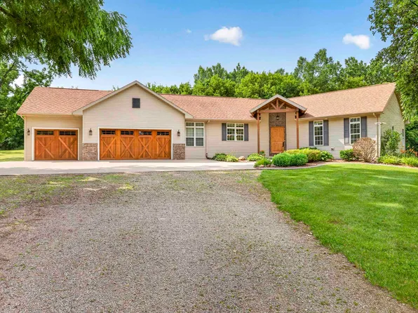 4305 Stoney Ridge Trl, Oshkosh, WI 54904