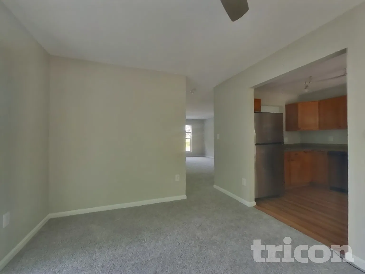 8271 Knighthood Place White Plains MD — Photo 4