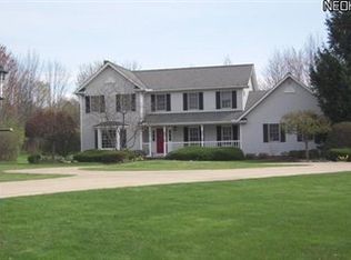 12855 Cassie Ln, Chesterland, OH 44026