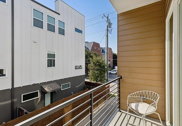 1514 N Washington Ave #102 — Photo 3