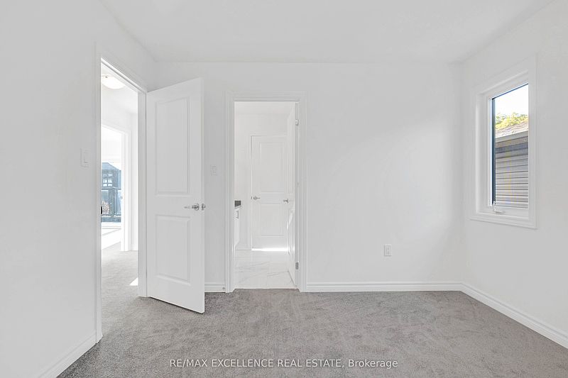 Wasaga Beach House for rent - 4 Bedrooms — photo 25