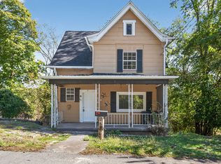 109 Howard St, Fairmont, WV 26554