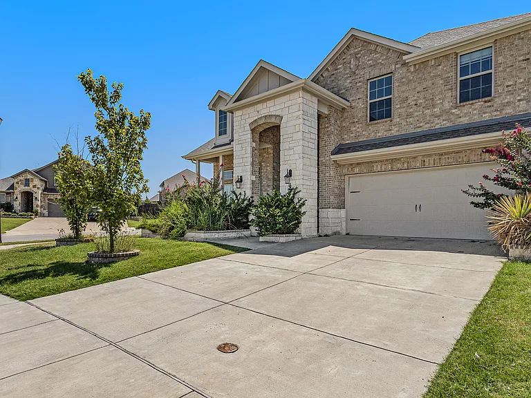 3109 Maverick Dr — Photo 33