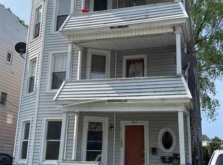 822 Bridge St, Schenectady, NY 12303