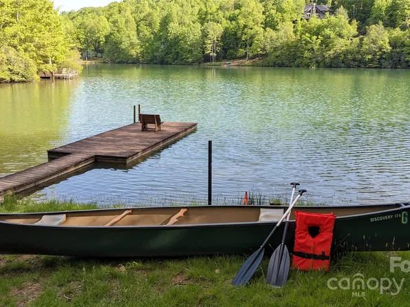 313 Line Runner Ridge Rd, Rosman, NC 28772