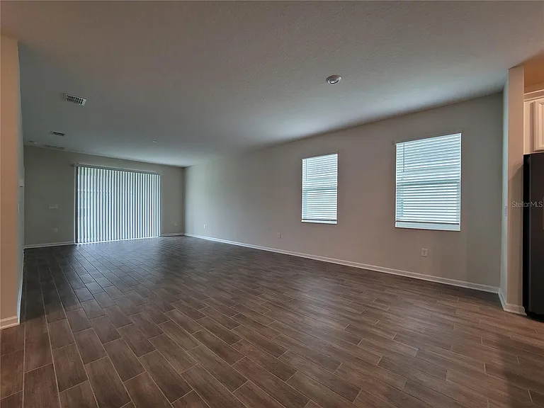 5579 Bakewell Pl — Photo 10