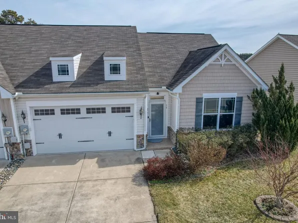74 N Red Haven Ln, Dover, DE 19901