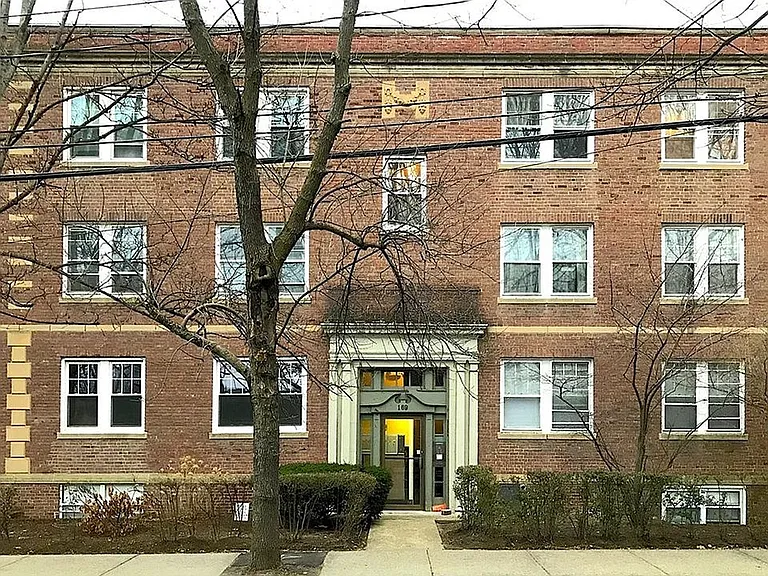 169 Kent St #3 — Photo 13