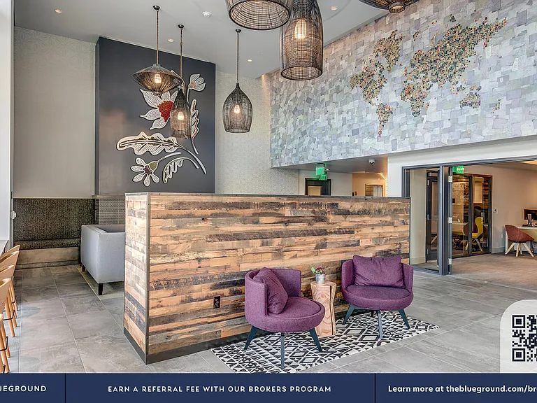 Building's Lounge