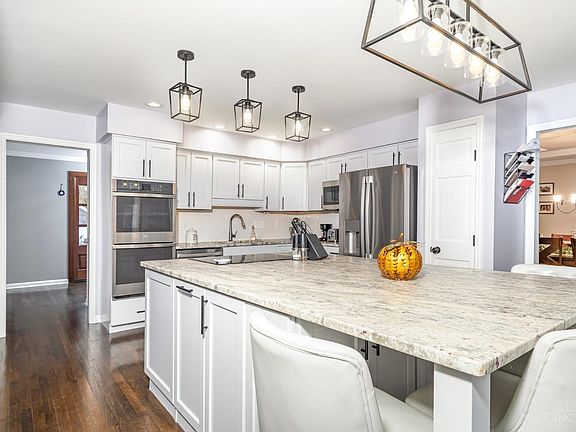 4th image of 7001 Tarragon Ct