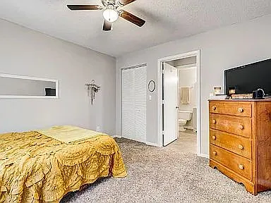 2393 Continental Ave #B12 — Photo 26