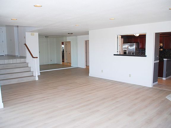 4th image of 2435 Rock Hill Cir