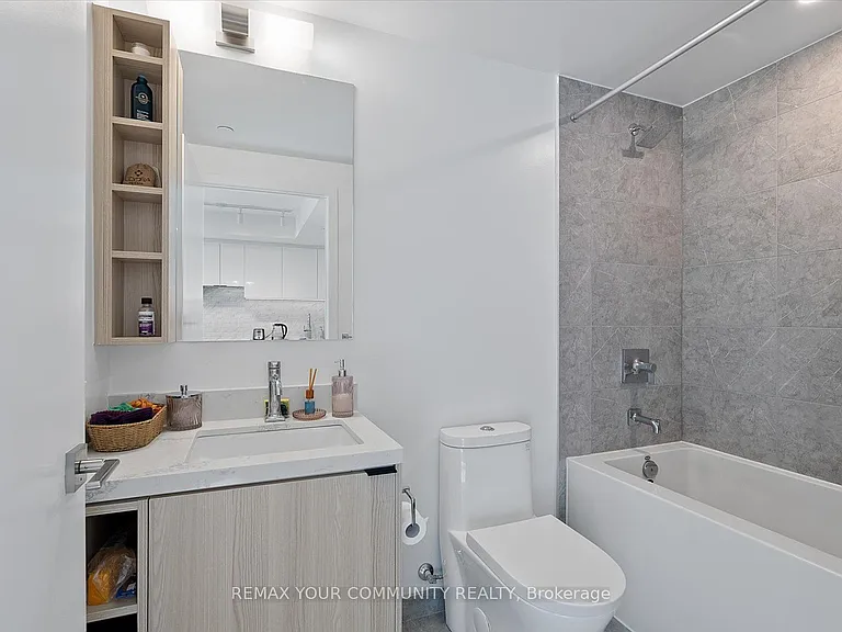 252 Church St #2817 — Photo 23