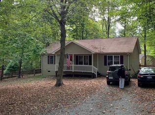 52 Riverside Dr, Palmyra, VA 22963