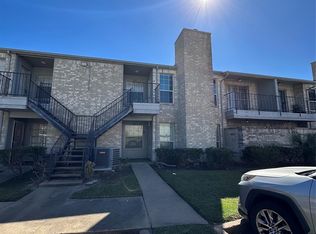6500 Sands Point Dr APT 404, Houston, TX 77074