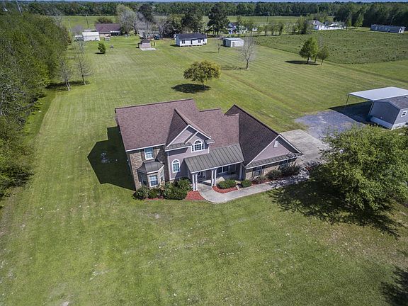 5th image of 805 Pope Dr