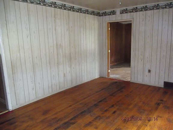 2nd image of 2810 NW 35th Pl