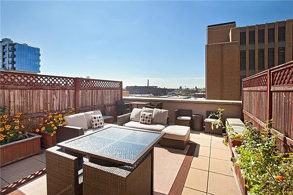 Rented by Space Marketing Shop | media 9