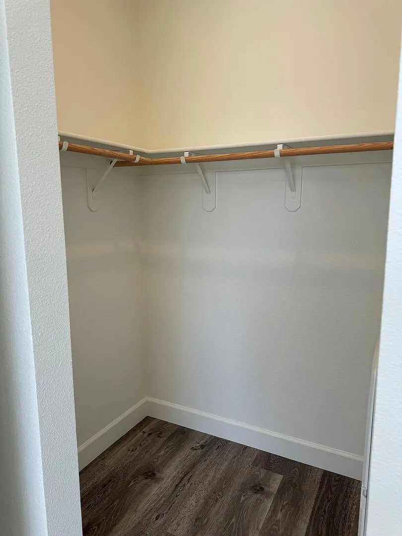 Move-In Ready! New Sparks Apartments with 1 Month Free! — Photo 4