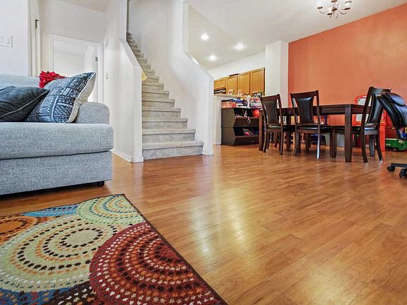 2nd image of 11016 Fort Point Ln NE Unit B