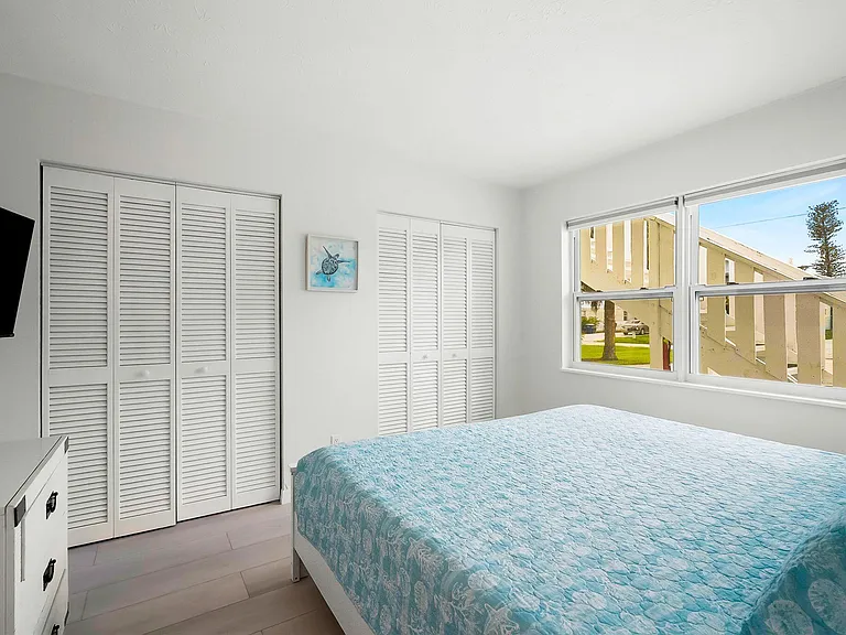 336 Hernando St #C — Photo 6