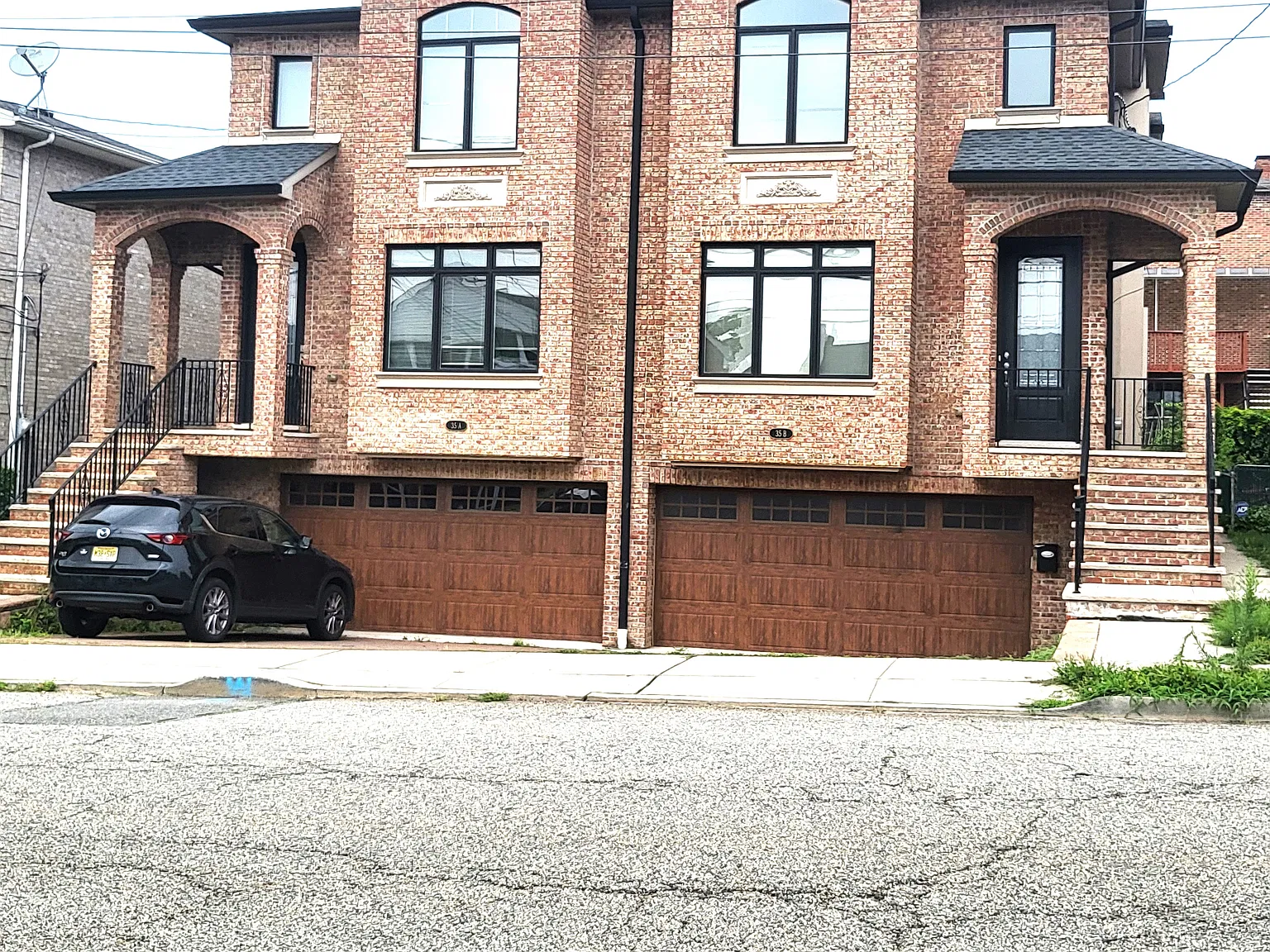 3 bed, 3.5 bath, $5,500 — Photo 1