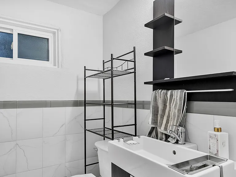 31 Park Cir — Photo 7