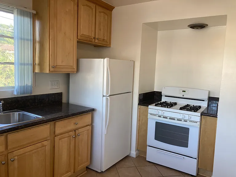 4228 Degnan Blvd #F — Photo 3