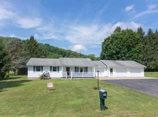 18640 Conelway Rd, Corry, PA 16407