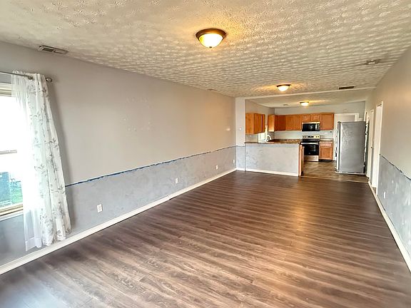 4th image of 1416 Prospect Ave