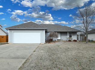 5543 W Josh St, Springfield, MO 65802