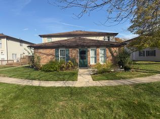 2029 Burwell Dr #A, Columbus, OH 43209